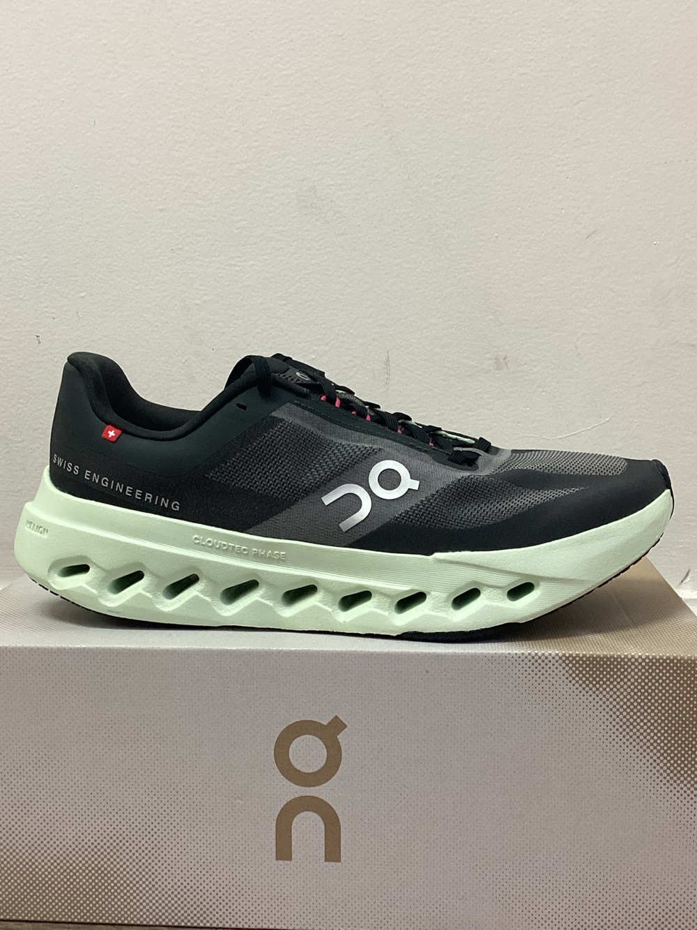 Men’s ON CloudSurfer Next